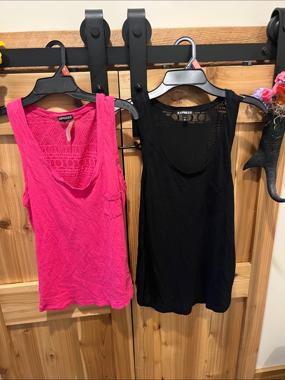 Express Women's Tank Top Duo - Hot Pink & Black